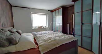 von_poll_real_estate_property_25452017_image_12