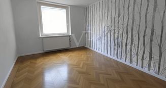 von_poll_real_estate_property_25452017_image_5