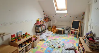 von_poll_real_estate_property_25452018_image_23