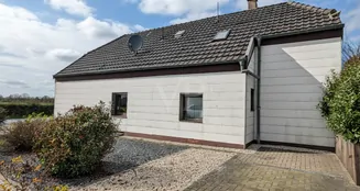 von_poll_real_estate_property_25452018_image_29