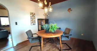 von_poll_real_estate_property_25452018_image_5