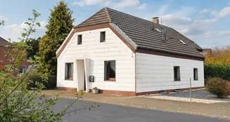 von_poll_real_estate_property_25452018_image_1