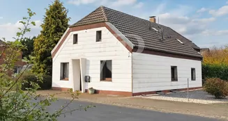 von_poll_real_estate_property_25452018_image_0