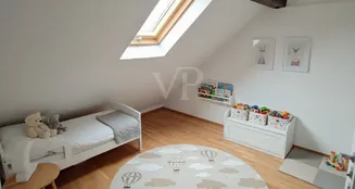 von_poll_real_estate_property_25452018_image_22