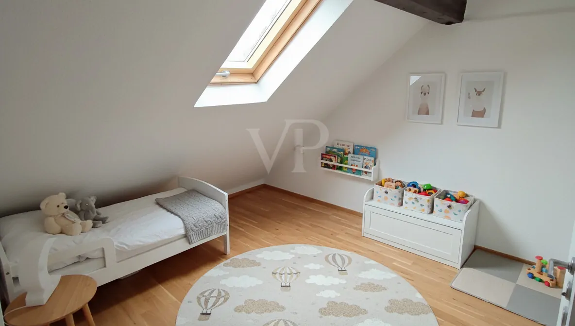 SZ 2 im OG (mit KI neu eingerichtet)