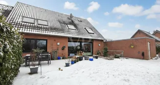 von_poll_real_estate_property_26452001_image_24