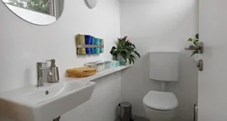 von_poll_real_estate_property_26452001_image_5