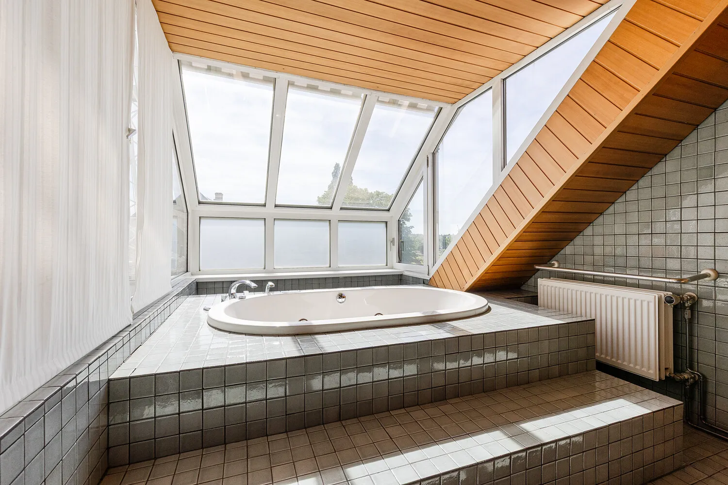 Badezimmer DG