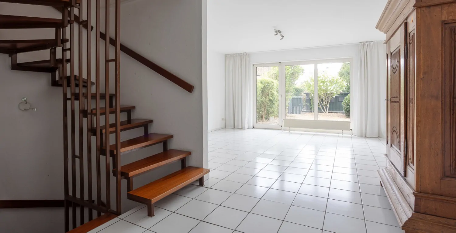 Wohn-/ Essbereich Ansicht I