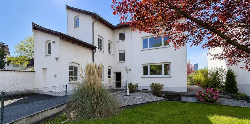 von Poll Immobilien GmbH
