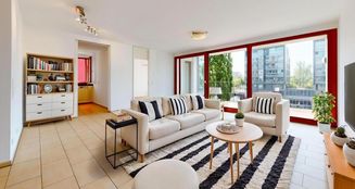 von_poll_real_estate_property_25001156_image_0