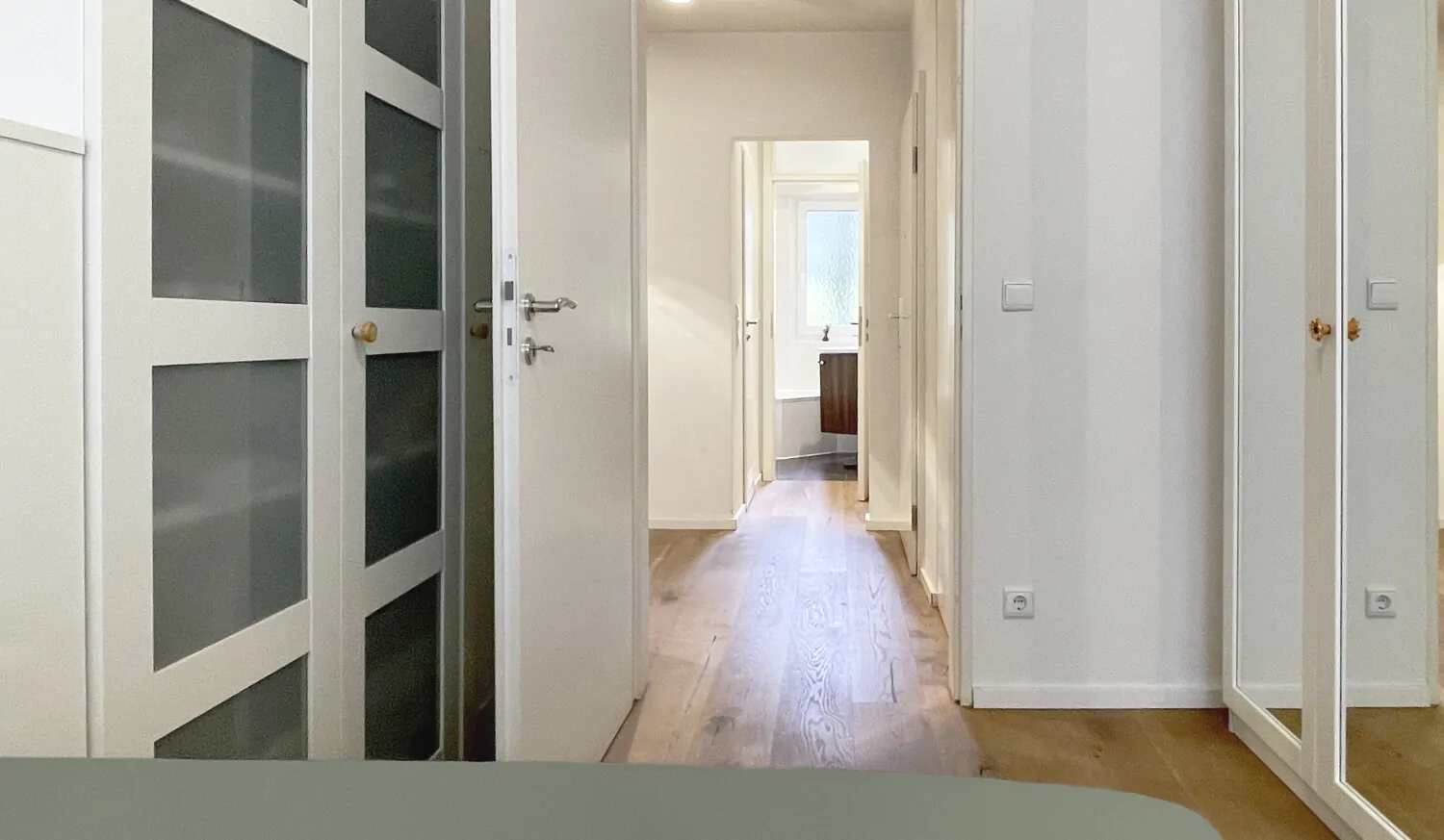 Zimmer II Ansicht II