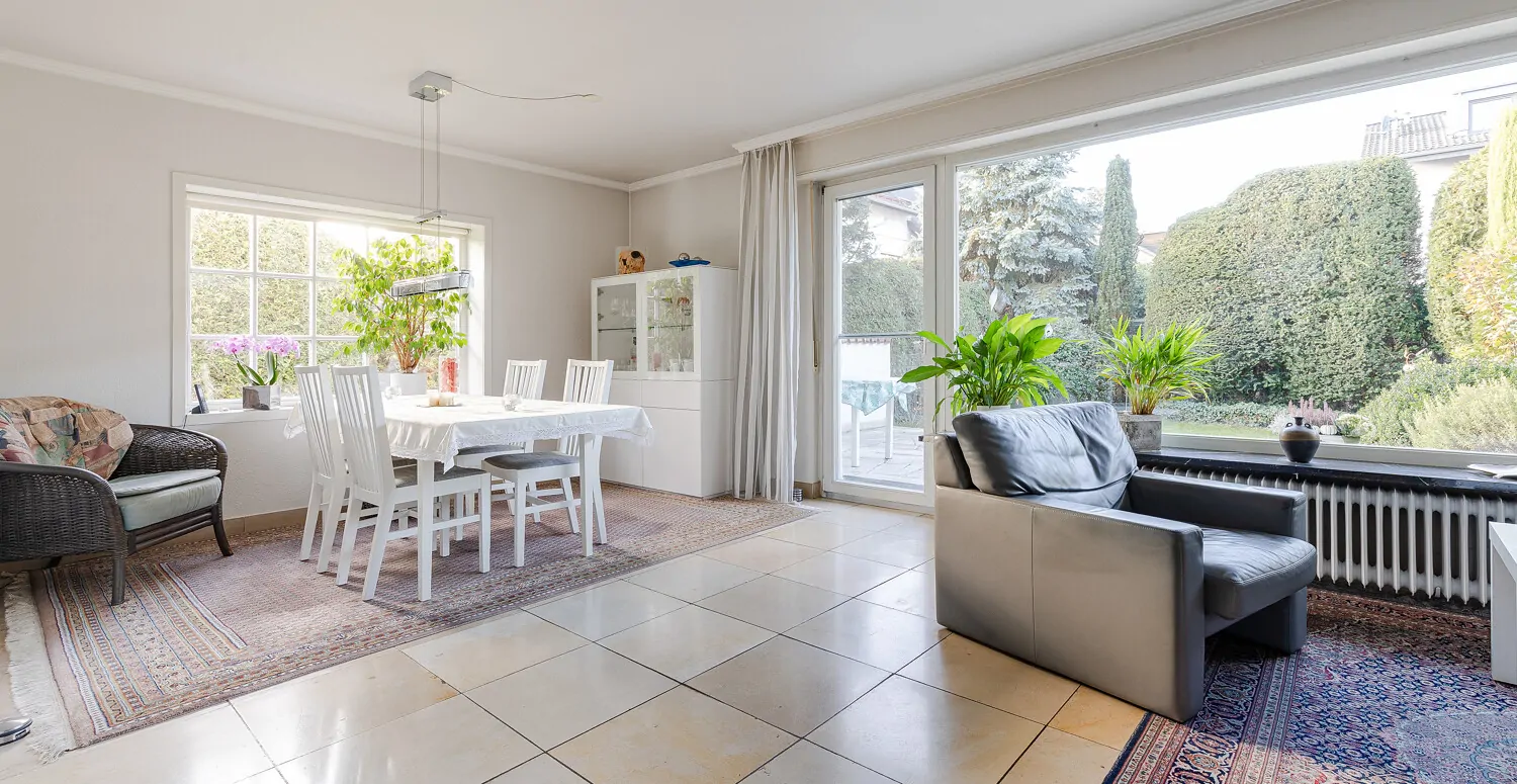 Wohn-/ Essbereich Ansicht I