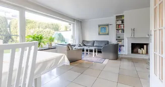 von_poll_real_estate_property_25001297_image_2