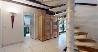 von_poll_real_estate_property_24001274_image_2