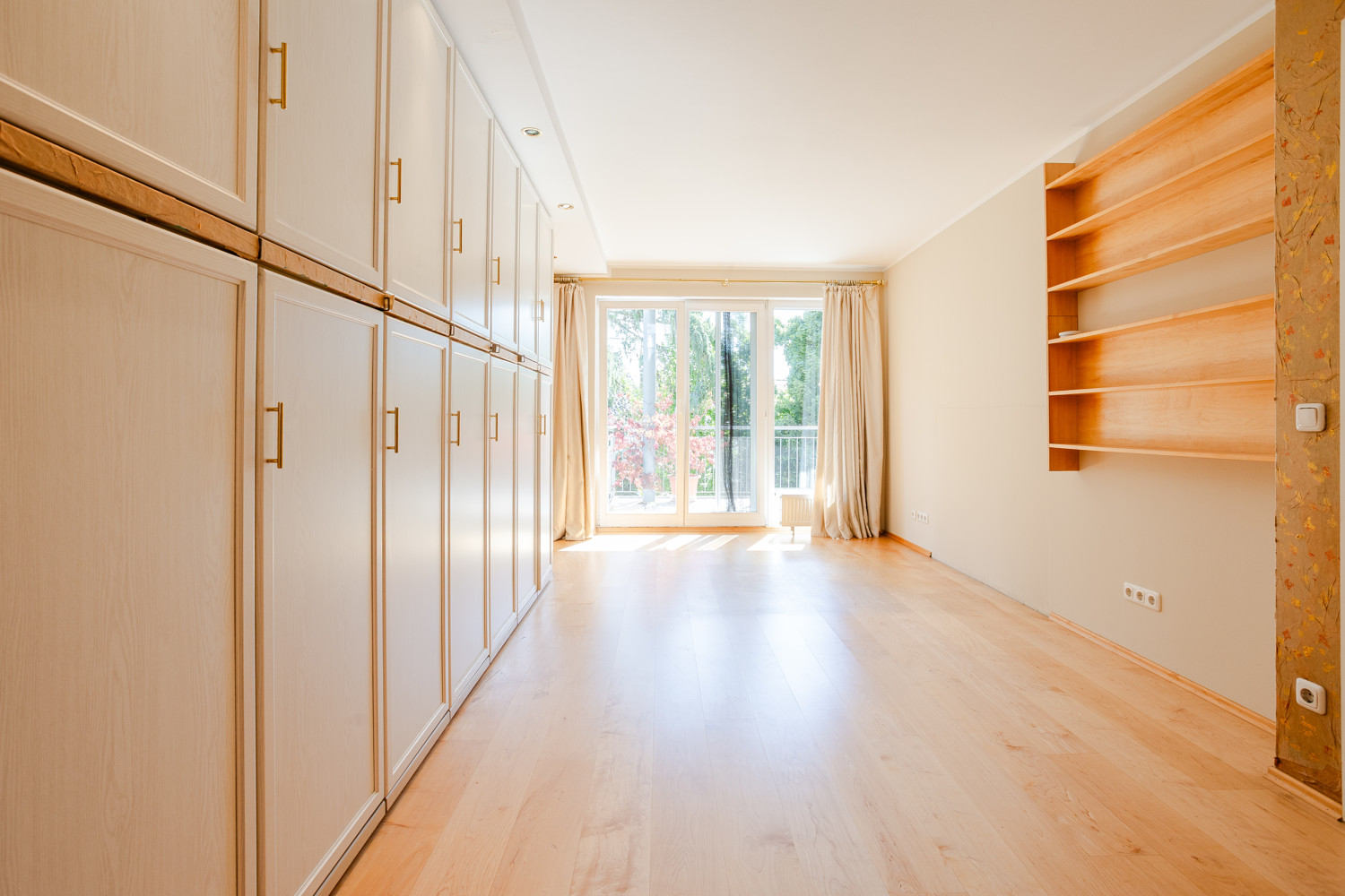 Zimmer I