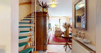 von_poll_real_estate_property_25001160_image_1