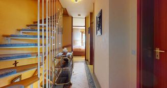von_poll_real_estate_property_25001160_image_3