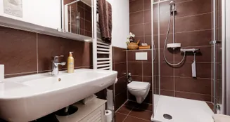 von_poll_real_estate_property_25001226_image_7