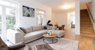 von_poll_real_estate_property_26001013_image_1