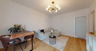 von_poll_real_estate_property_26001035_image_1