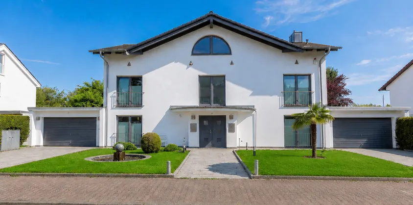 von Poll Immobilien GmbH