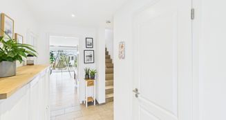 von_poll_real_estate_property_25390012_image_4