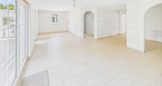 von_poll_real_estate_property_25456023_image_4