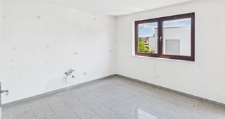 von_poll_real_estate_property_25456022_image_5