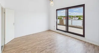 von_poll_real_estate_property_25456022_image_16