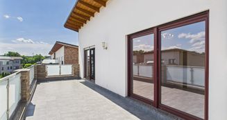 von_poll_real_estate_property_25456022_image_7
