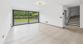 von_poll_real_estate_property_25456042_image_4