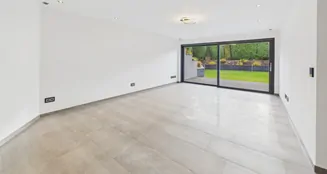 von_poll_real_estate_property_25456042_image_3