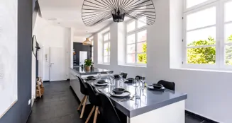 von_poll_real_estate_property_25456032d2_image_1