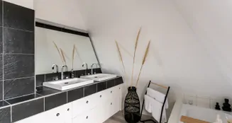 von_poll_real_estate_property_25456032d2_image_7