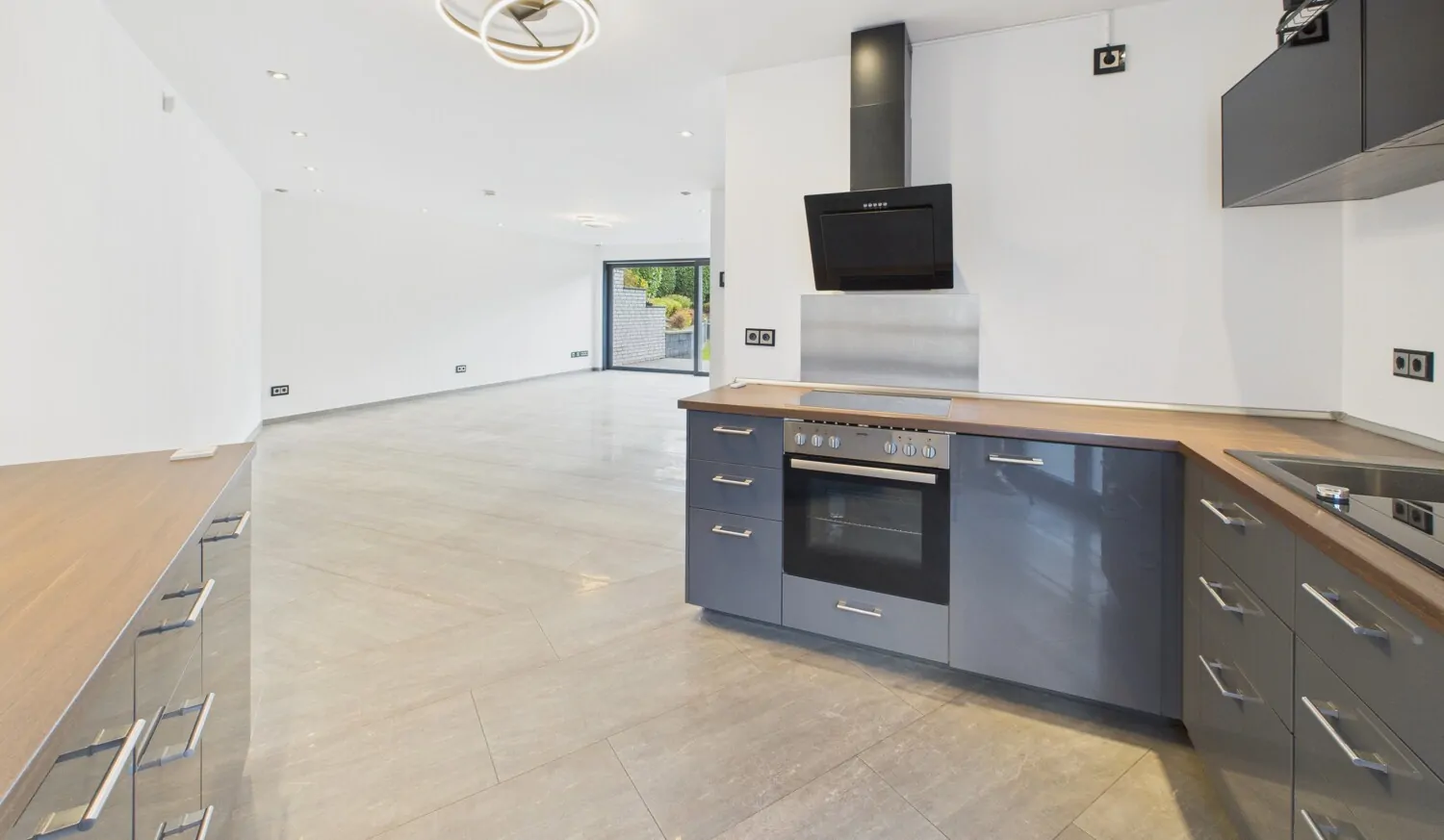 Küche (optional verlegen) EG