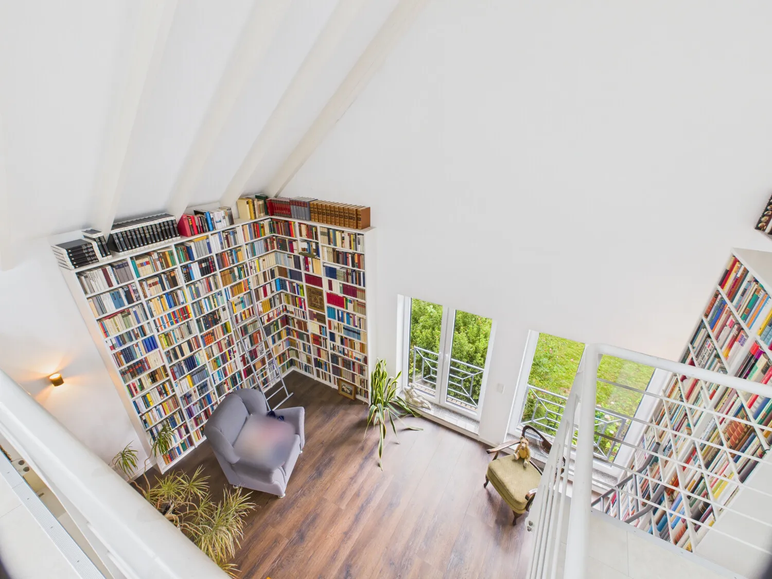 Blick auf die Bibliothek