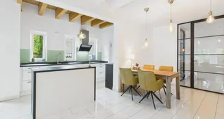 von_poll_real_estate_property_25456036_image_0