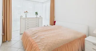 von_poll_real_estate_property_25400007_image_4