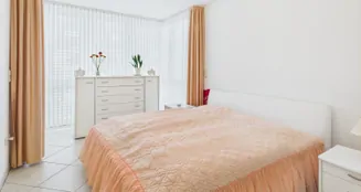 von_poll_real_estate_property_25400007_image_6