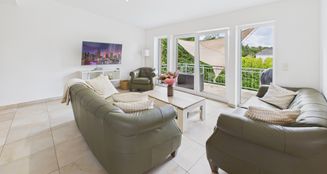 von_poll_real_estate_property_25456035_image_2