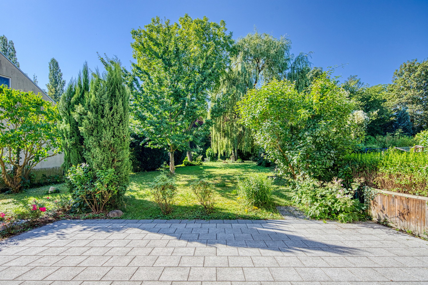 Terrasse & Garten