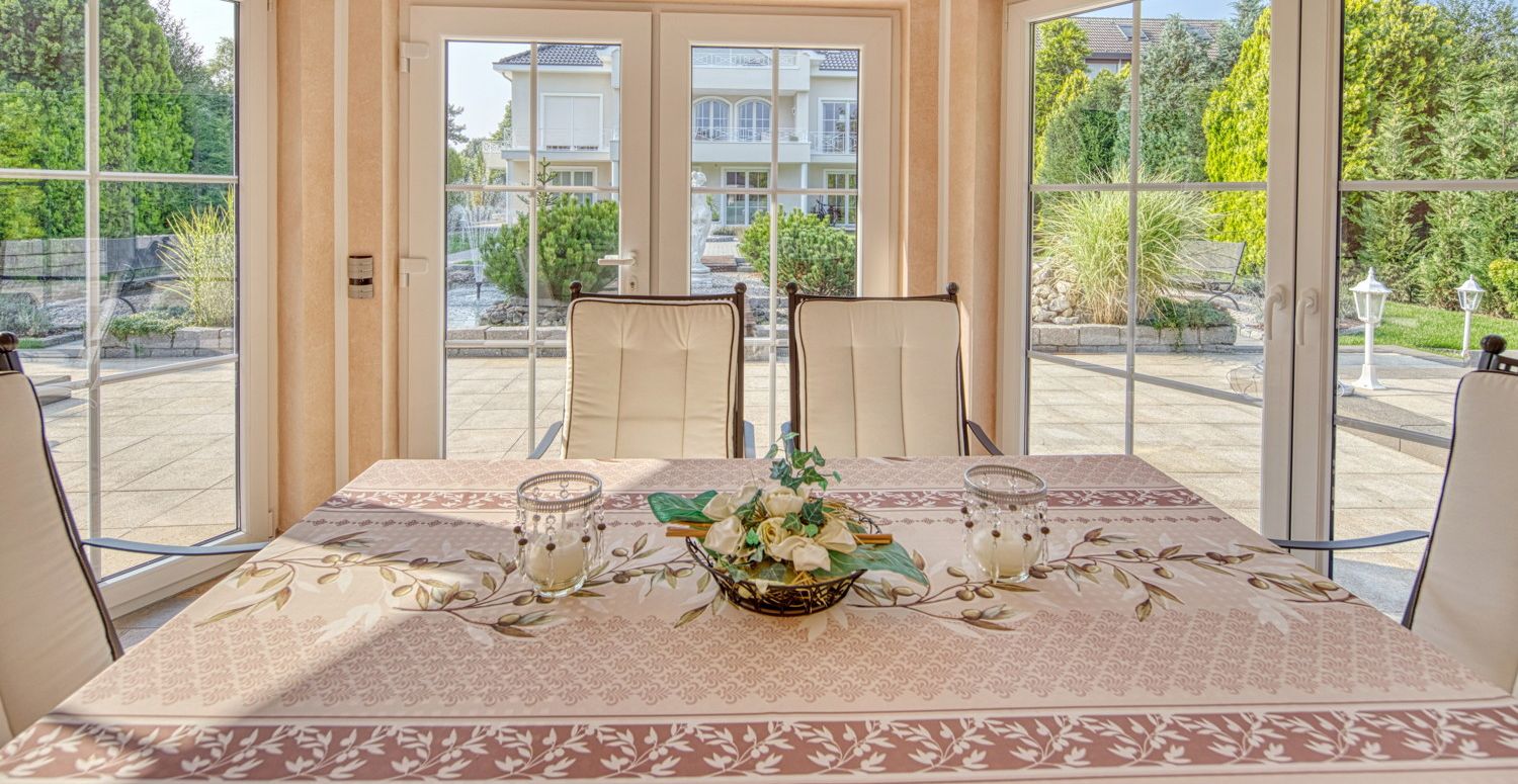 Pavillon im Garten