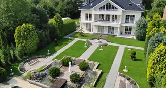 von_poll_real_estate_property_24400018_image_1