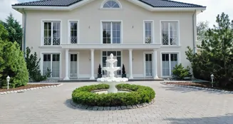 von_poll_real_estate_property_24400018_image_2