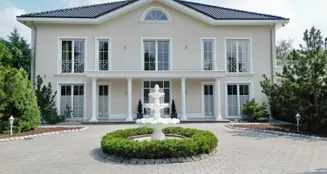 von_poll_real_estate_property_24400018_image_2