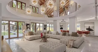 von_poll_real_estate_property_24400021_image_0