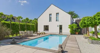 von_poll_real_estate_property_25456007_image_0