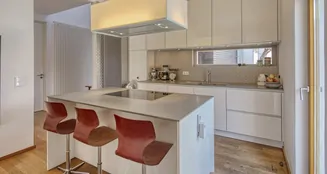 von_poll_real_estate_property_25456007_image_5