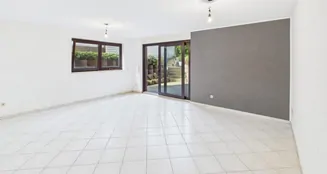 von_poll_real_estate_property_25456012_image_2